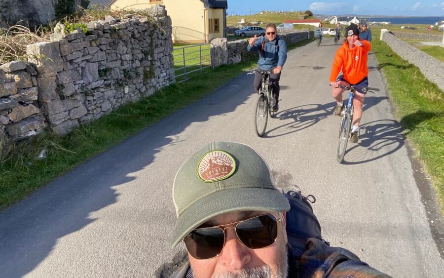 From Doolin: Day Trip to Inisheer with Bike or Bus Tour - Who should book this Inisheer day trip?