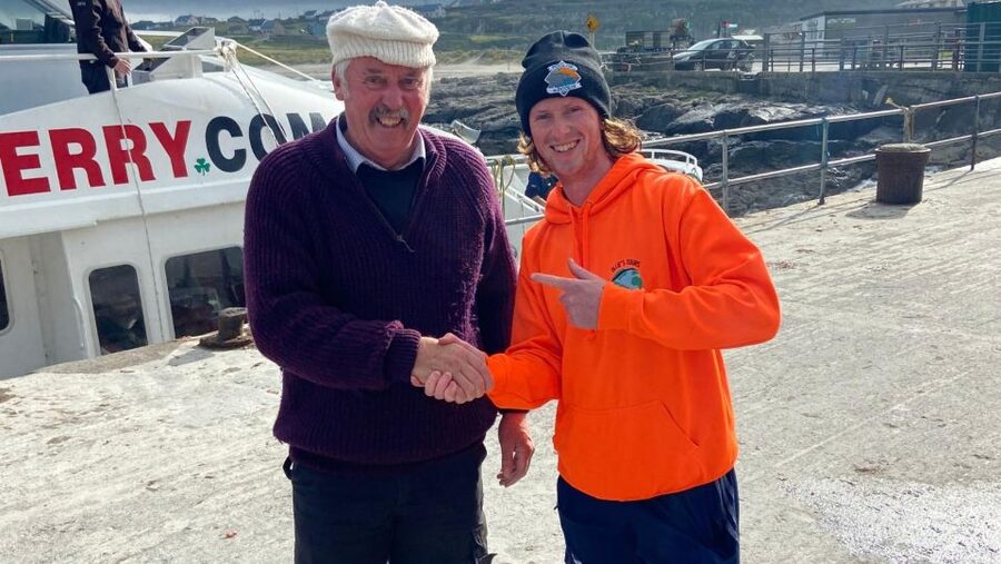 From Galway: Day Trip to Inisheer with Bike or Bus Tour - Who will enjoy this day most