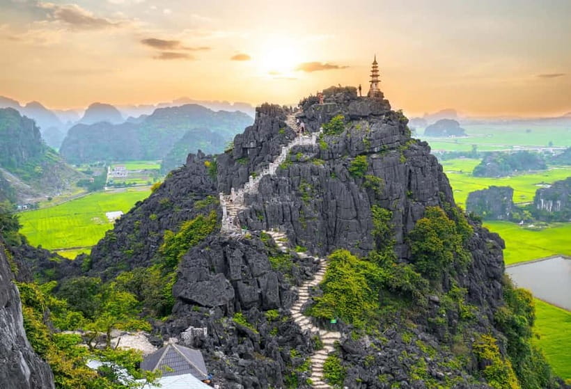 From Hanoi: Hoa Lu, Tam Coc, Mua Cave & Cycling in Ninh Binh - A bicycle ride through villages and rice fields