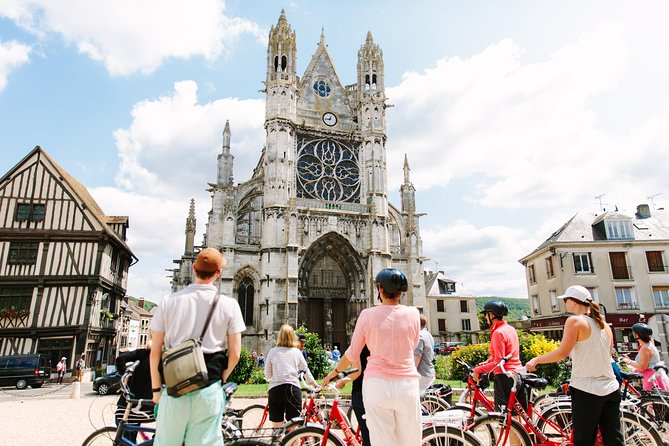 From Paris: Monet Gardens & Giverny Bike Tour with Picnic Stop - Returning to Vernon and Paris