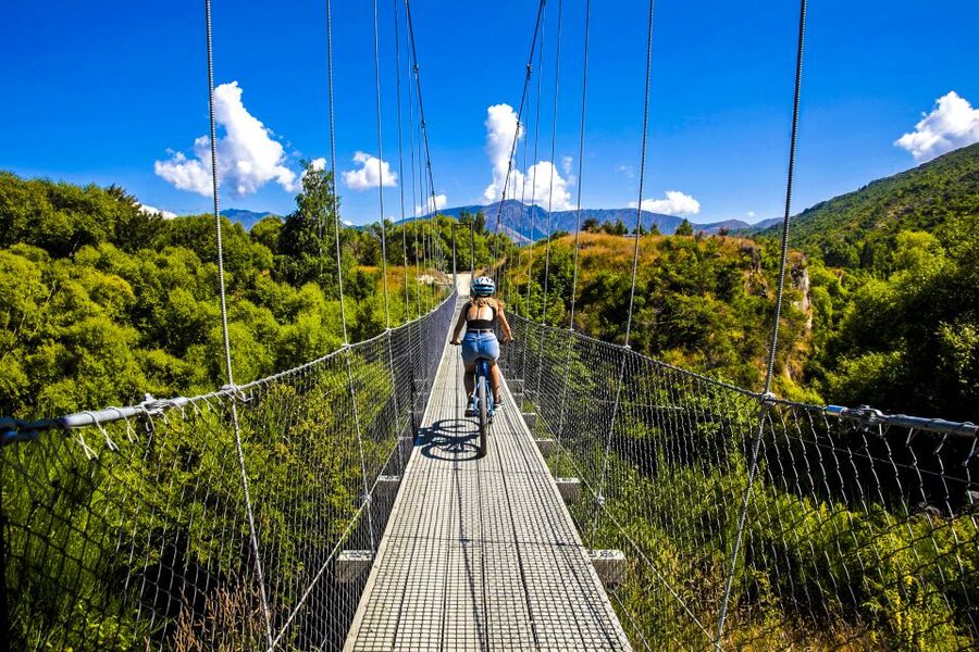 From Queenstown: 'Valley of the Vines' Wine and Bike Tour - Why the Arrowtown start matters