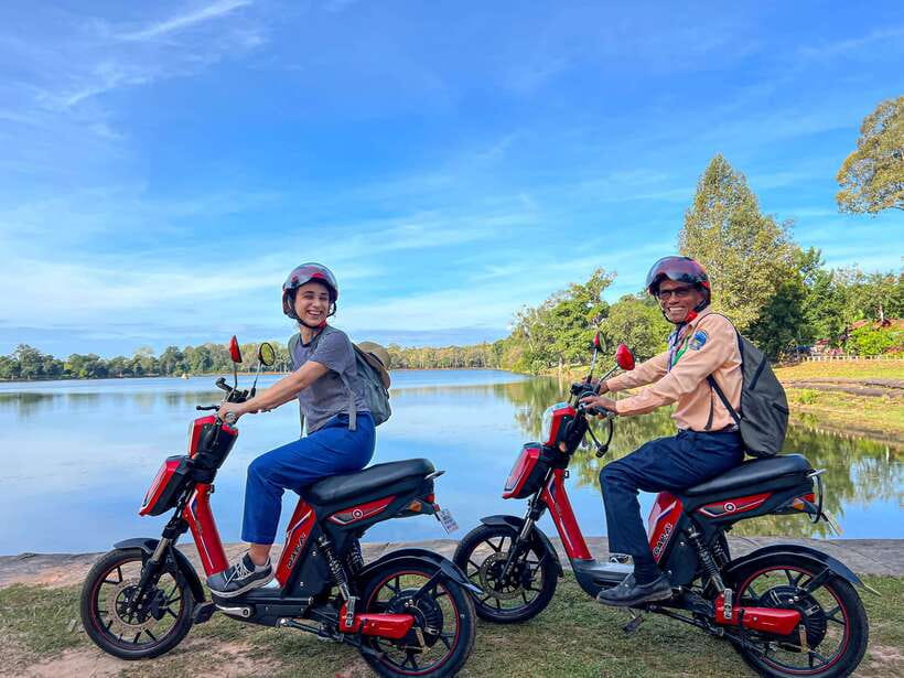 From Siem Reap: Angkor Wat Sunrise and Temples E-Bike Tour - Sunrise at Angkor Wat requires an early, patient start