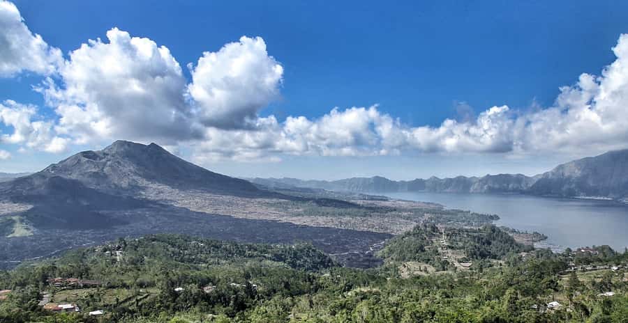 From Ubud: Downhill Bike Tour with Rice Terraces and Meal - The downhill ride from Kintamani