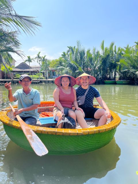 Funny day cycling, Buffalo riding and Basket boat - Which guide style suits you best