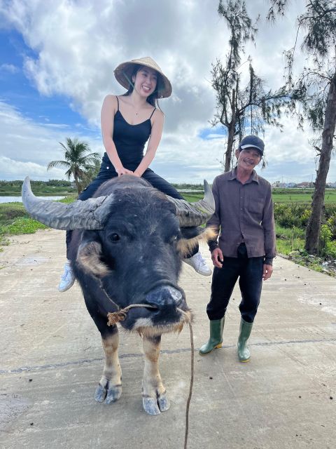 Funny day cycling, Buffalo riding and Basket boat - Practical preparation for a comfortable ride