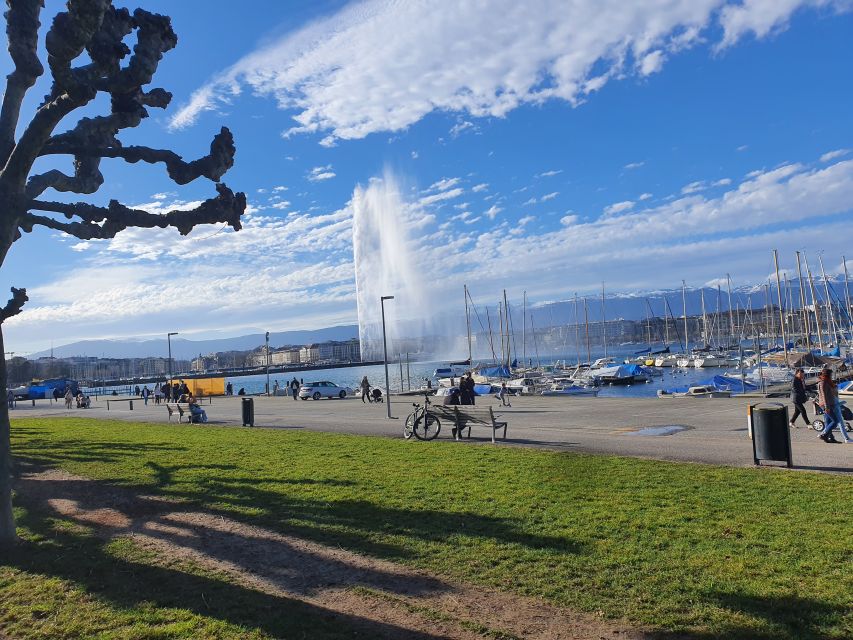 Geneva: United Nations, Old Town and Lake E-Bike Tour - Finishing at the English Gardens and Jet d’Eau