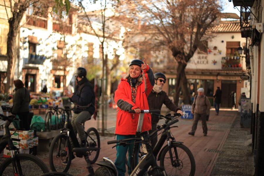 Granada: Highlights & Viewpoints eBike Tour with Tapas Break - Why an e-bike makes sense in Granada