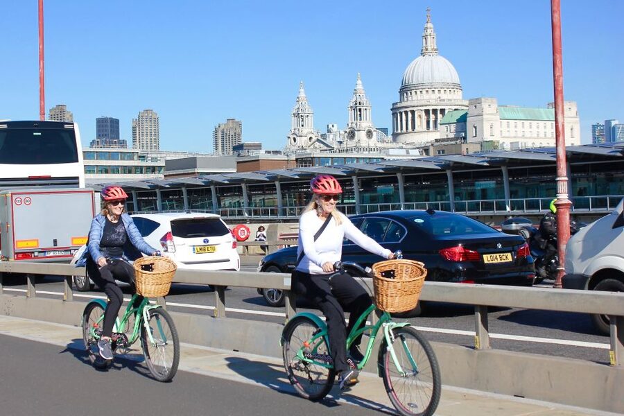 Grand London Half-Day Bicycle Tour - Westminster landmarks, from the London Eye to Big Ben