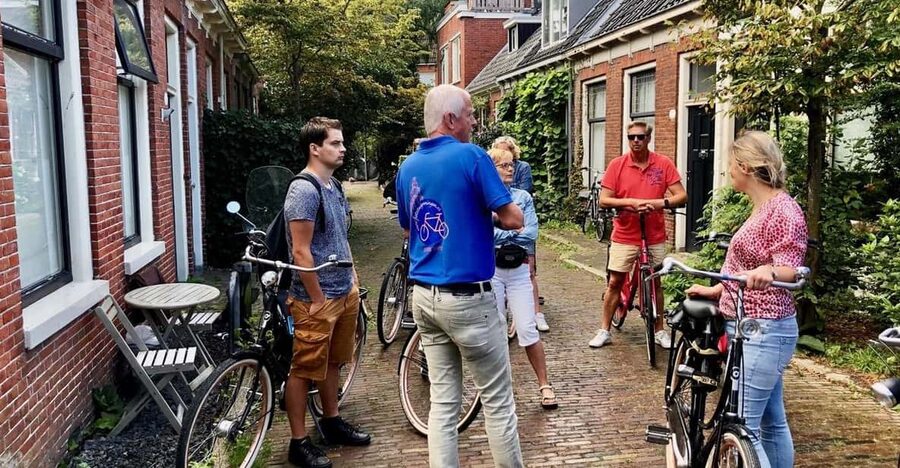 Groningen: City Highlights Bike Tour - Why Groningen is best understood on two wheels