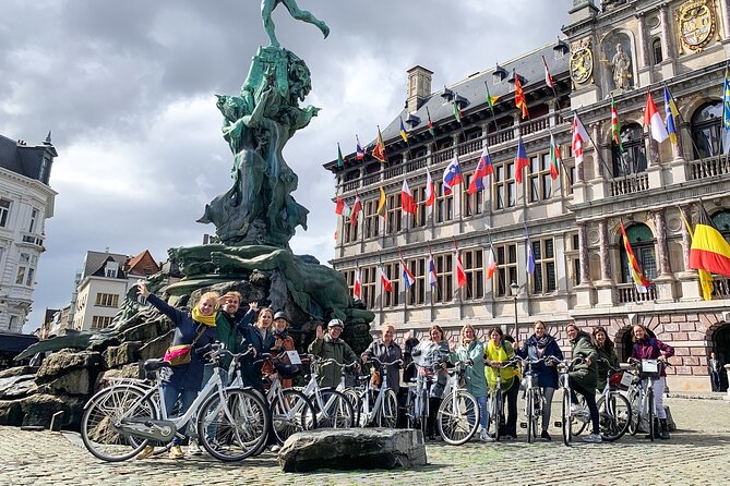 Guided Bike Tour: 2 Hours Highlights of Antwerp - What the guides add to the ride