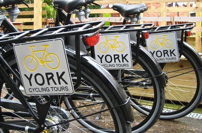 Guided Bike Tour in York - Riding the city walls and Micklegate Bar