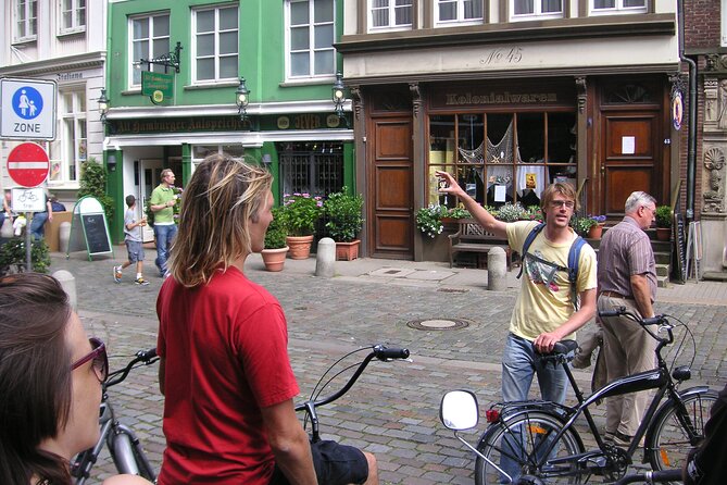Guided Hamburg City Bike Tour - Rain, safety, and practical comfort