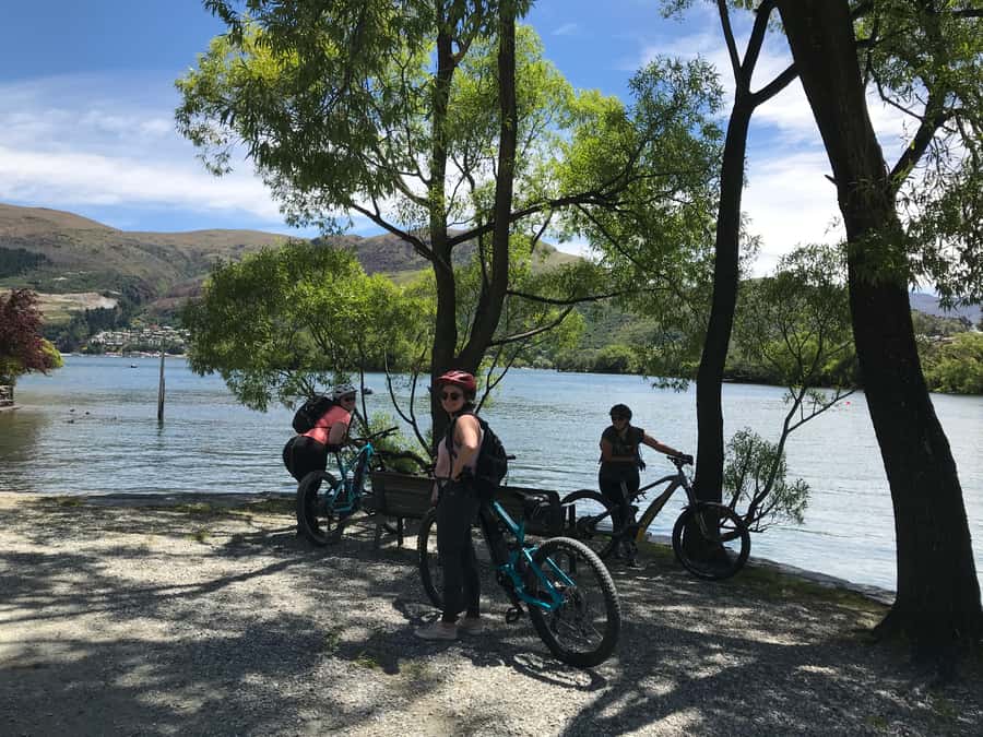 Guided Scenic E-bike Tour - Ride to the Lake - Who will enjoy this ride most