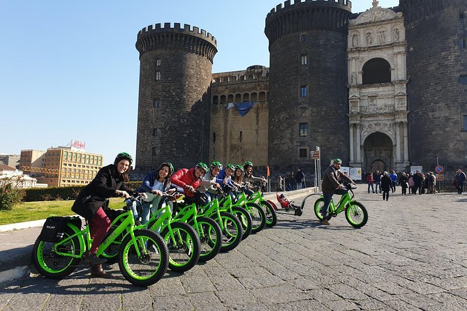 Guided tour of Naples by FAT electric bike - Why an e-bike works well in Naples