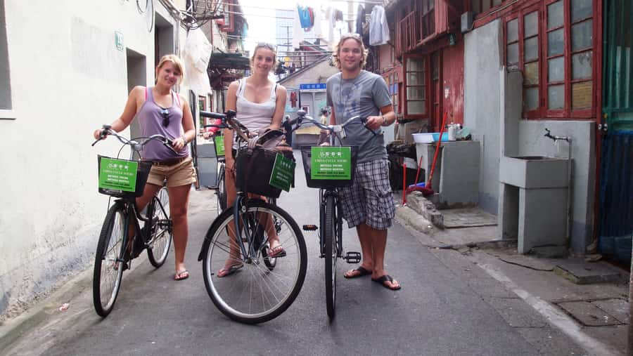 Half-Day Old Shanghai Small Group Bike Tour (Day & Night) - Who should choose this ride