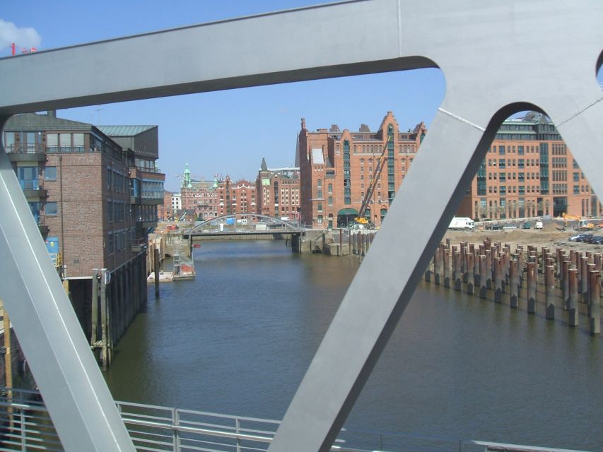 Hamburg: Bike Tour of the Speicherstadt & Old Harbor - Who should book this Hamburg bike tour?