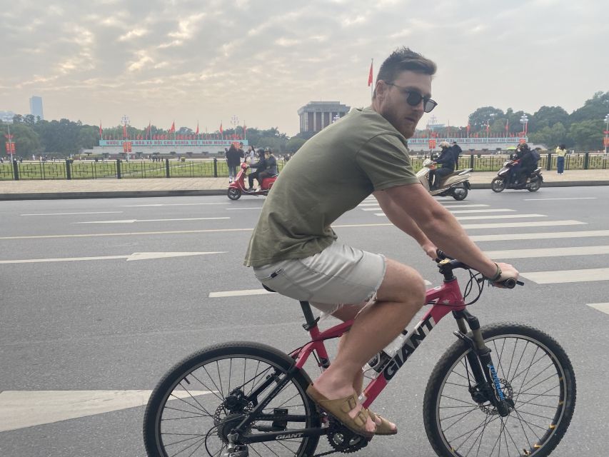 Hanoi: Bike Tour Through Hidden Gems and Banana Island - Long Bien Bridge and the Red River view