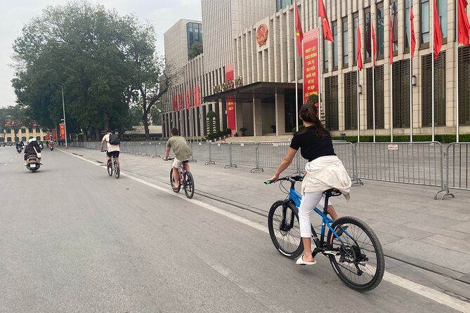 Hanoi City Bike Tour through Banana Island & Food Tasting - Ho Chi Minh Mausoleum and the road toward West Lake