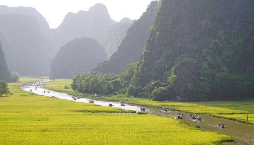 Hanoi: Ninh Binh, Tam Coc, Mua Cave & Hoa Lu with cycling - Why this Ninh Binh day trip works