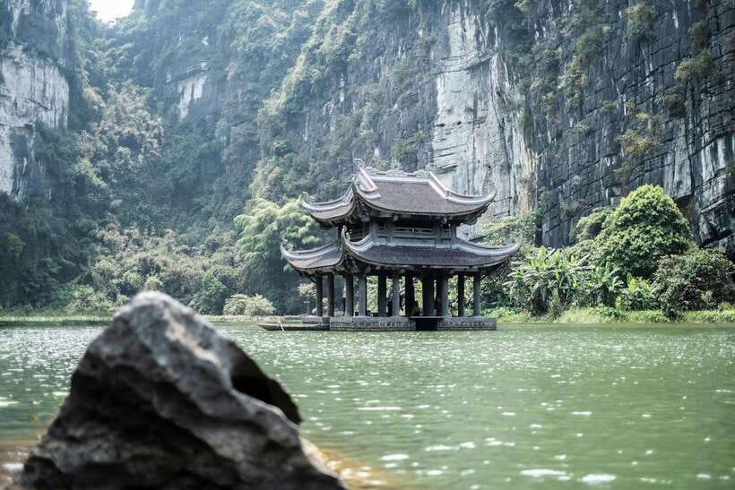 Hanoi:Ninh Binh-Trang An-Mua Cave-Hoa Lu&Cycling BEST SELLER - Hoa Lu, Vietnam’s first capital