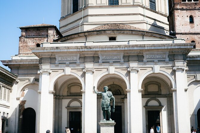 Highlights and hidden gems of Milan Bike Tour - Parco Sempione offers a welcome break