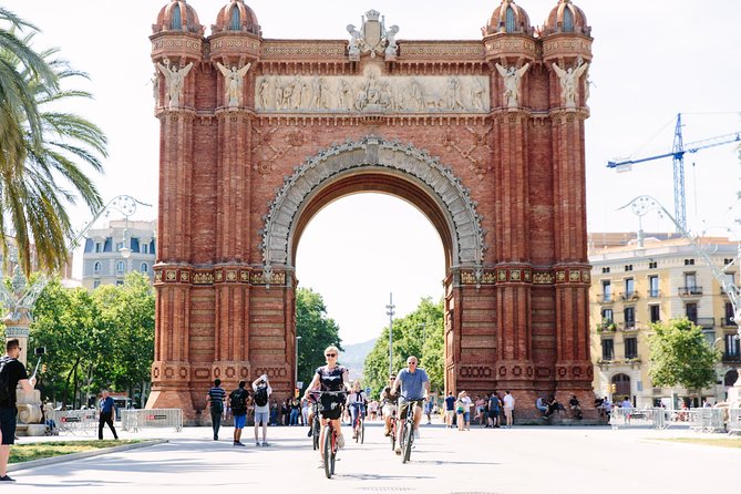Highlights & Hidden Spots of Barcelona Bike Tour w/ Local Guide - Sagrada Familia and La Monumental