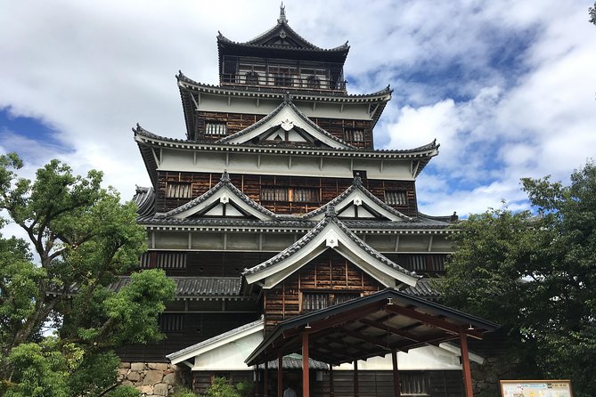 Hiroshima in a Nutshell: Morning Bike Adventure - The guides are the heart of the experience
