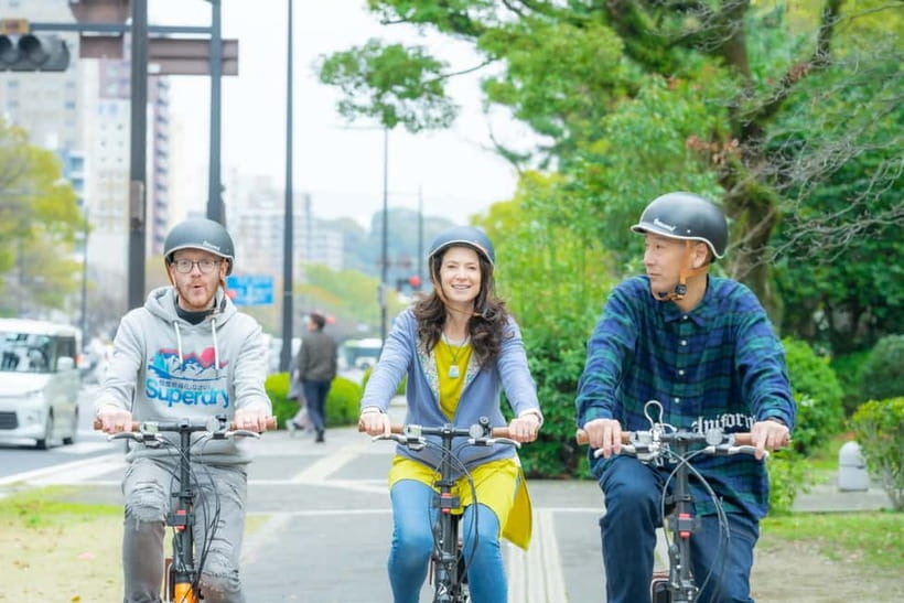 Hiroshima: Peace Cycling Tour with Local Guide - The three-hour route: from castle grounds to Peace Boulevard
