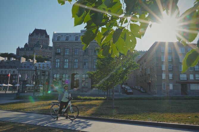 Historical Lower Town & Neighborhoods Bike Tour - What the guides add to the experience