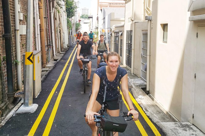 Historical Singapore Bike Tour on Full-Sized Bicycles - The business center and Lau Pa Sat