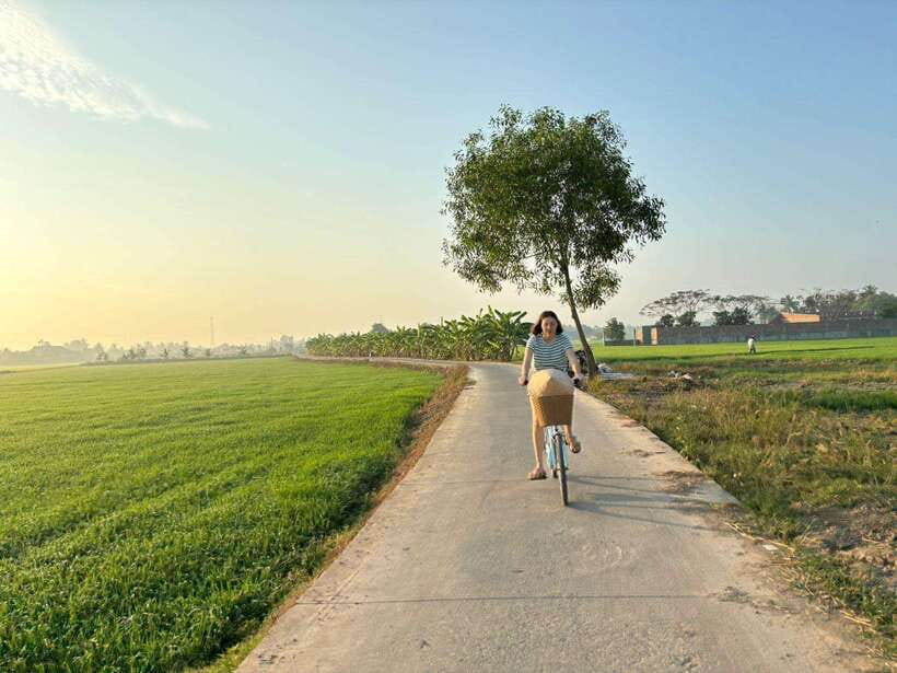 Ho Chi Minh City: 2-Day Bike & Kayak Mekong Delta Tour - Evening at Family Tiny Garden
