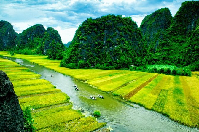Hoa Lu - Tam Coc - Ninh Binh Day Tour: Biking, Visit Local Family - Key things to know before you book