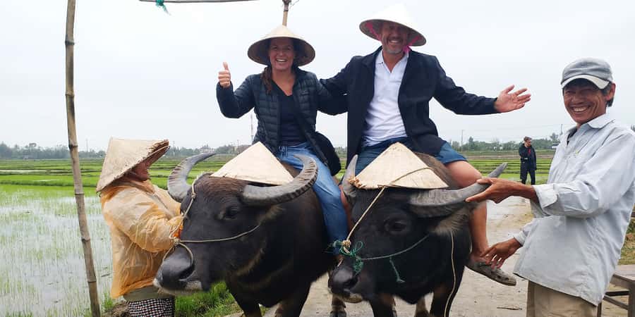 Hoi An: Countryside by Cycling, Buffalo Riding & Do Farming - Cycling from Hoi An into rice country