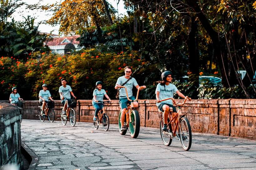Intramuros, Manila: Historical Bamboo Bike Tour - Starting with the Japanese cannon