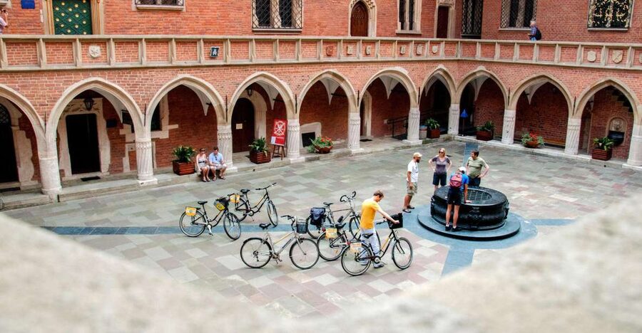 Krakow: Bike Tour of Old Town, Jewish Quarter and the Ghetto - Why this Krakow bike tour is worth your time