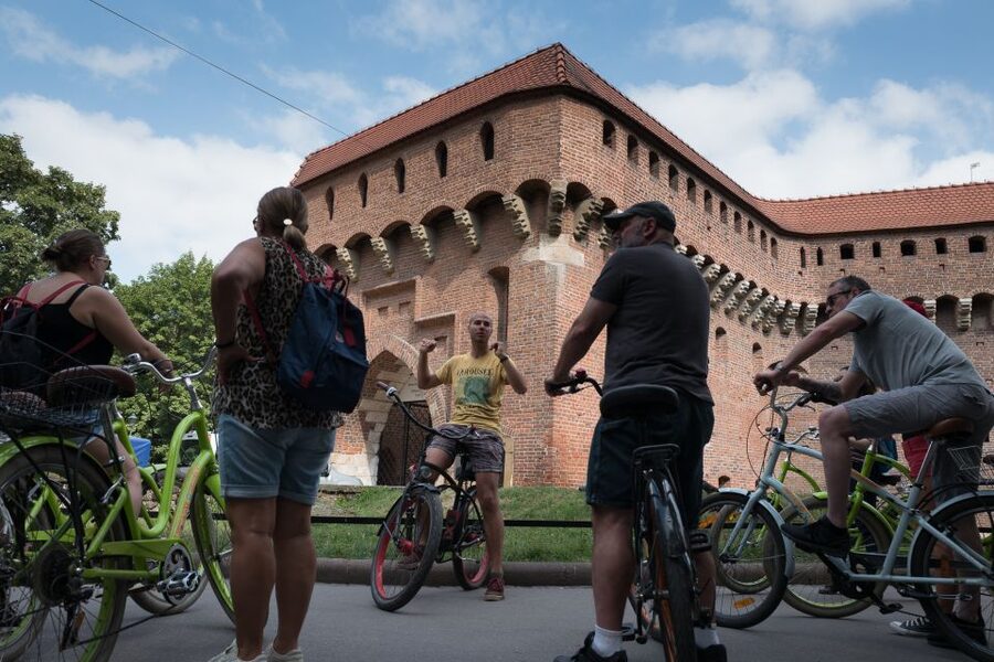 Krakow: Bike Tour of Old Town, Jewish Quarter and the Ghetto - Is $37 a good price?