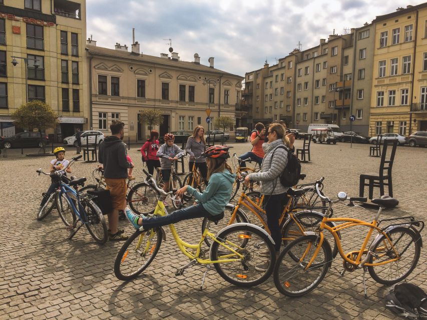 Krakow: Highlights of Krakow Bike Tour - Small Group - Why this is a smart way to see Krakow first