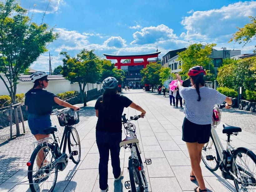 Kyoto: Fushimi Inari Shrine and Tofukuji Temple E-Bike Tour - The ride back along Kyoto’s waterways