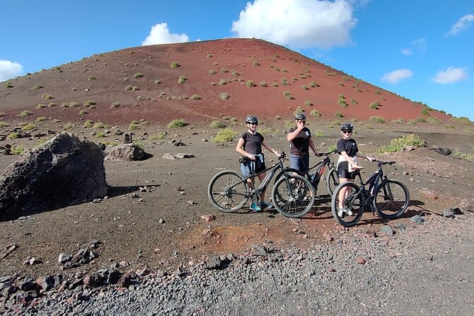 Lanzarote E-Bike Tour: Volcano Craters & Scenic Vineyards - Why a bicycle reveals Timanfaya differently