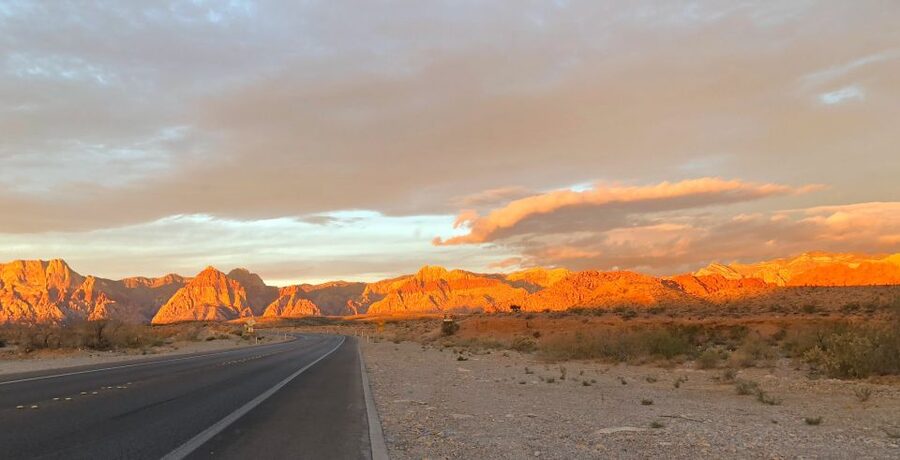 Las Vegas: Red Rock Canyon Sunrise Self-Guided E–Bike Tour - Key points at a glance