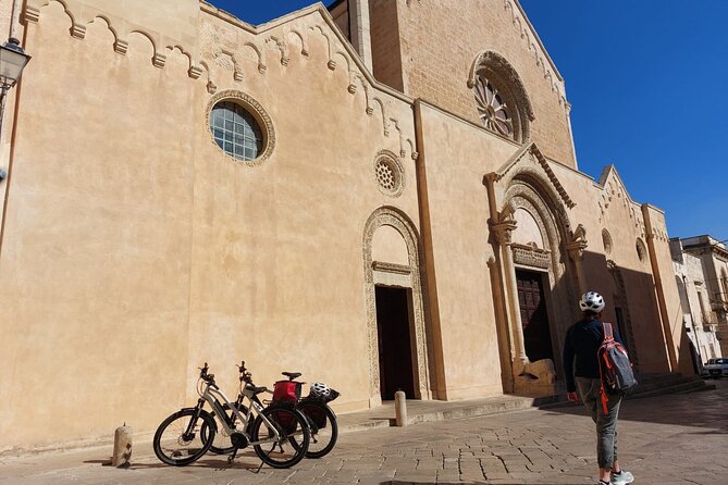 Lecce to Galatina E-Bike: Olive Mill & Wine Tasting + Taxi back - Basilica di Santa Caterina d’Alessandria