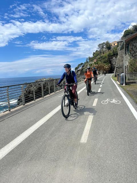 Levanto: Guided E-Bike Tour in Framura with Wine & Focaccia - Key points at a glance