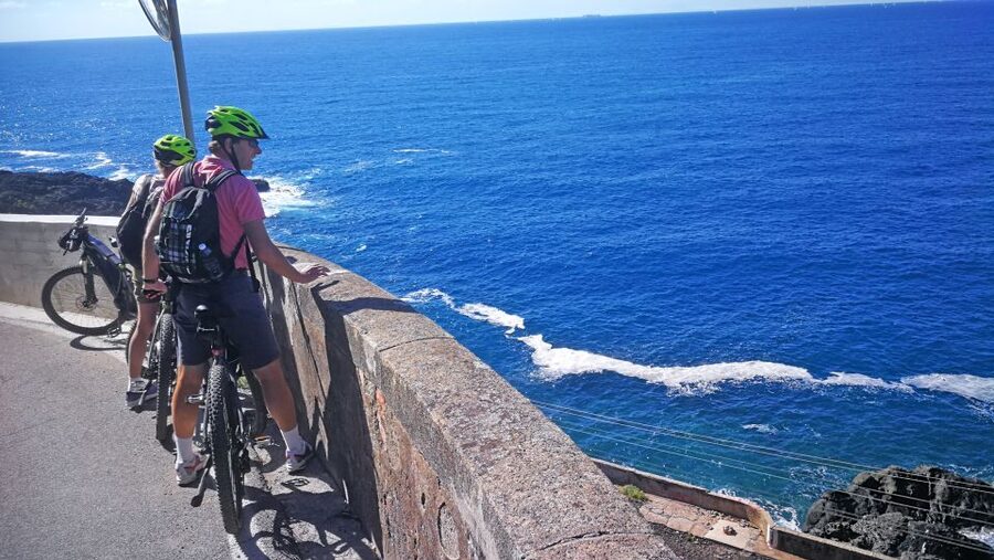 Levanto: Guided E-Bike Tour in Framura with Wine & Focaccia - Marble quarries and the small world of Framura
