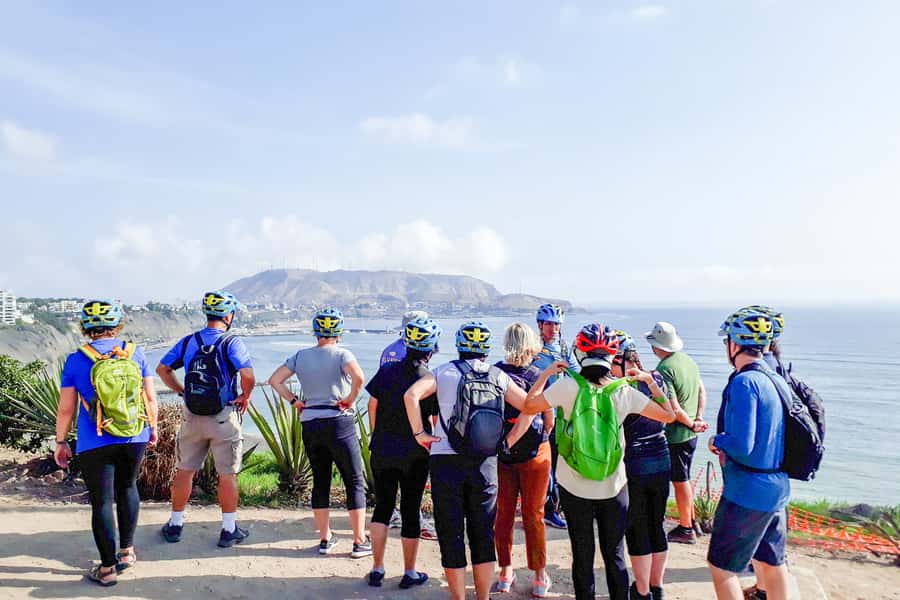Lima Bike Tour: La Costa Verde & Jesus Statue in Chorrillos - Why this route shows Lima better than a short city drive