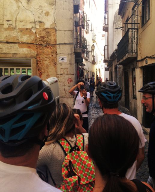 Lisbon: City Highlights and Viewpoints E-Bike Tour - Down Avenida da Liberdade to Baixa