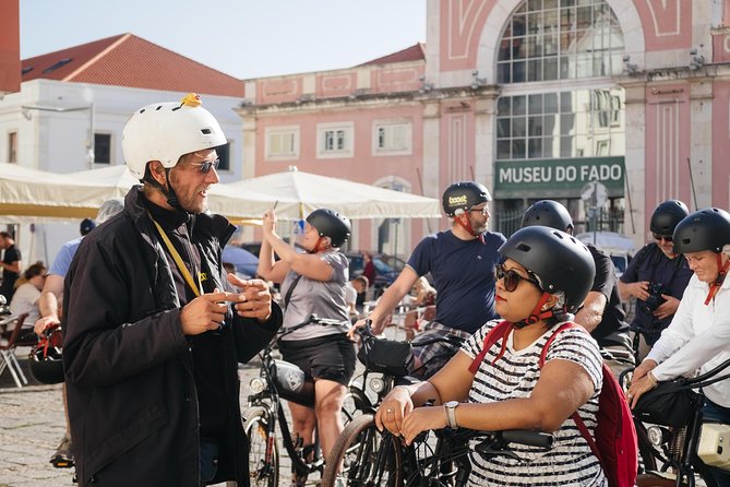 Lisbon E-Bike Tour Commerce Square, Mouraria and Alfama - Alfama by bicycle, not just on foot