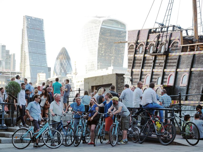 London: East London Town 3.5-Hour Bike Tour - From Kennington Road to the South Bank