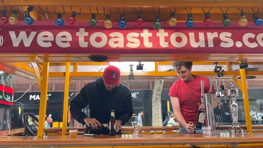 London: Piccadilly and Soho Beer Bike Tour - Weather, effort, and what to bring
