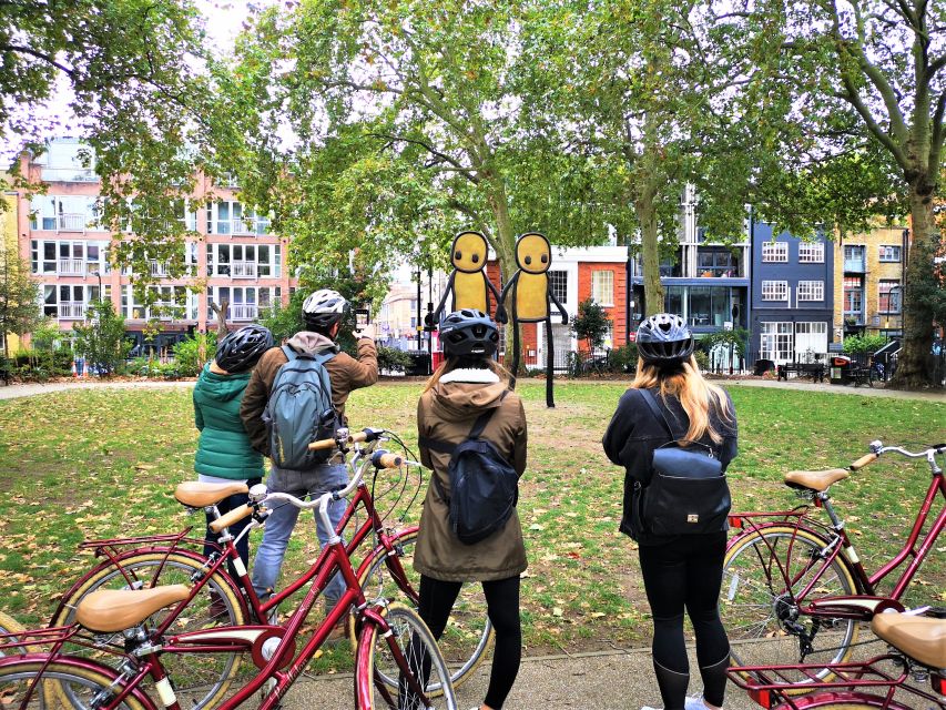 London: Street Art Bike Tour - Why a bicycle works so well in East London