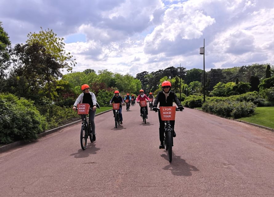 Lyon: 2-Hour Electric Bike Tour with a Local Guide - The pace, distance, and physical demands